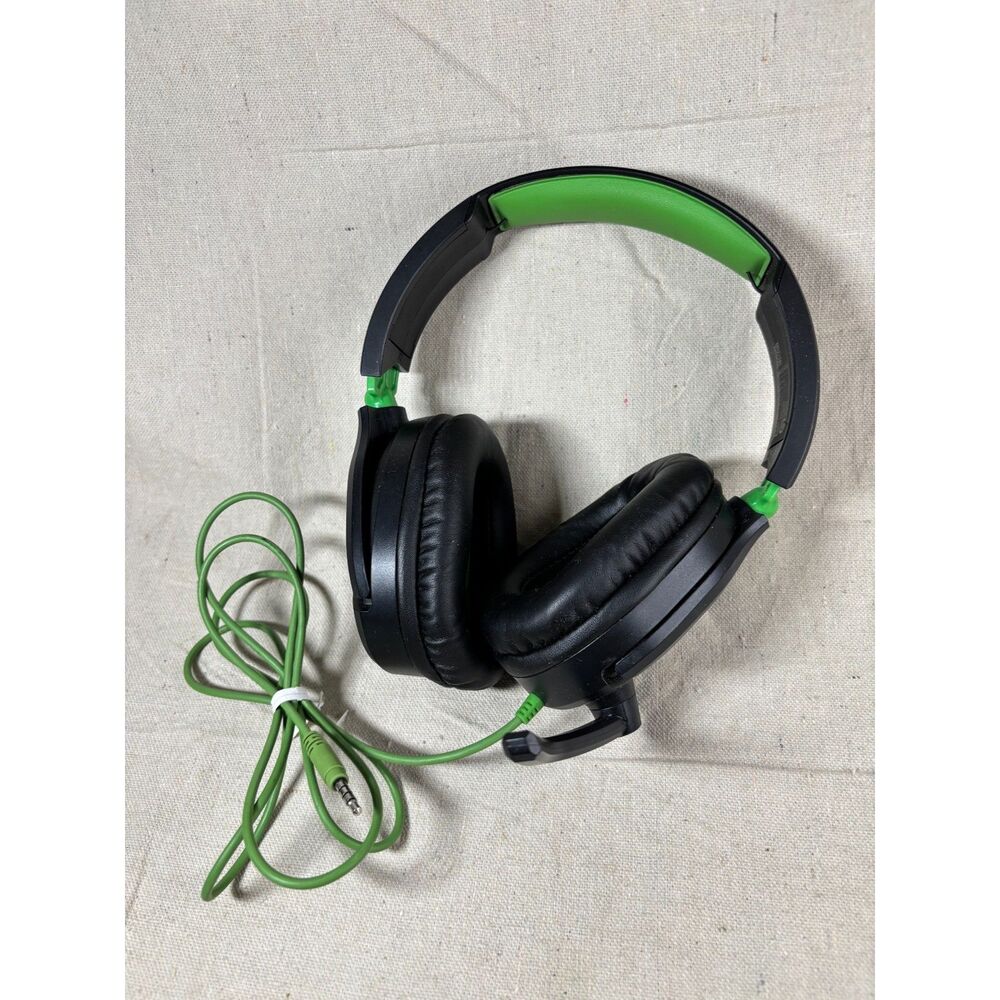 Turtle Beach Recon 70 Wired Gaming Headset in black and green Tested Works